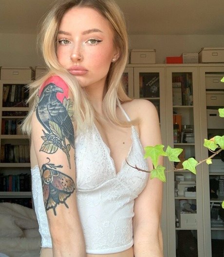 college onlyfans sexy xxx photos