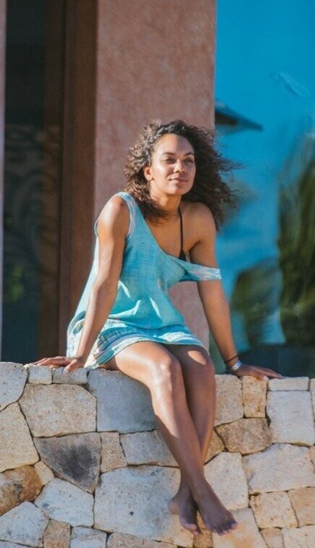 Lyndie Greenwood star sexy galleries