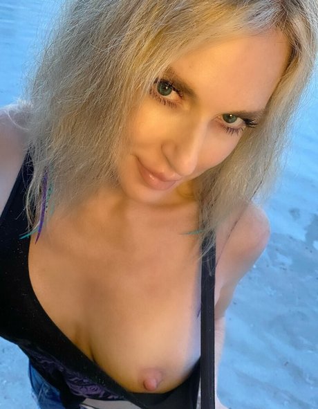 Gypsychik pornstar sexy photo