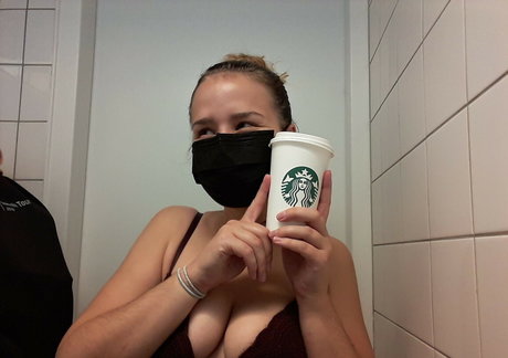 amateur shemale onlyfans porn pictures