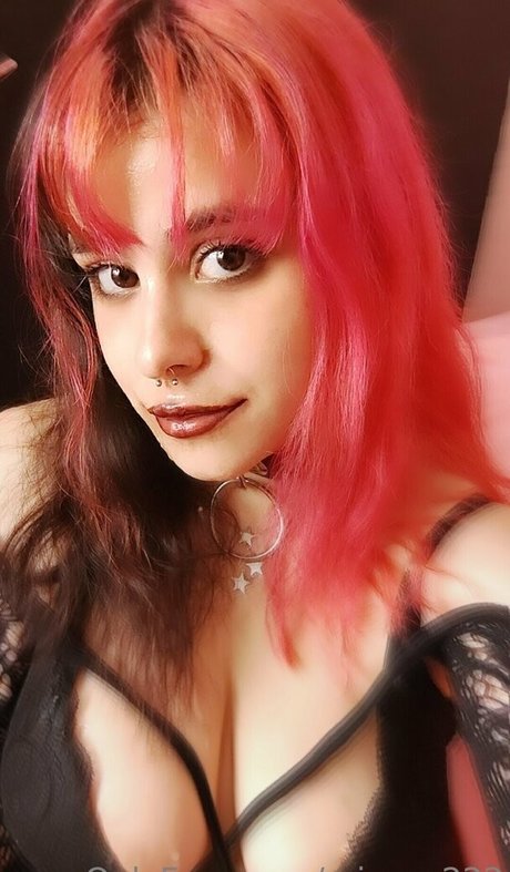 miaysa222 free star img