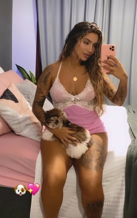 Muito Linda sexy model pics