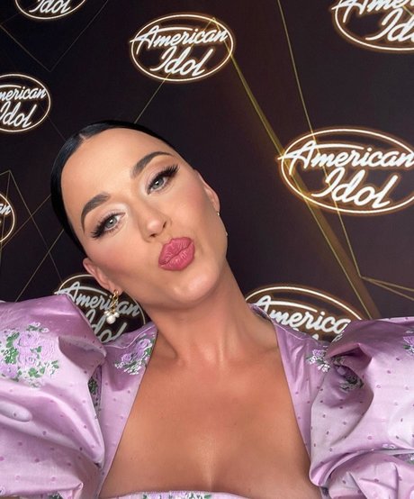 pov pussy onlyfans art naked archive