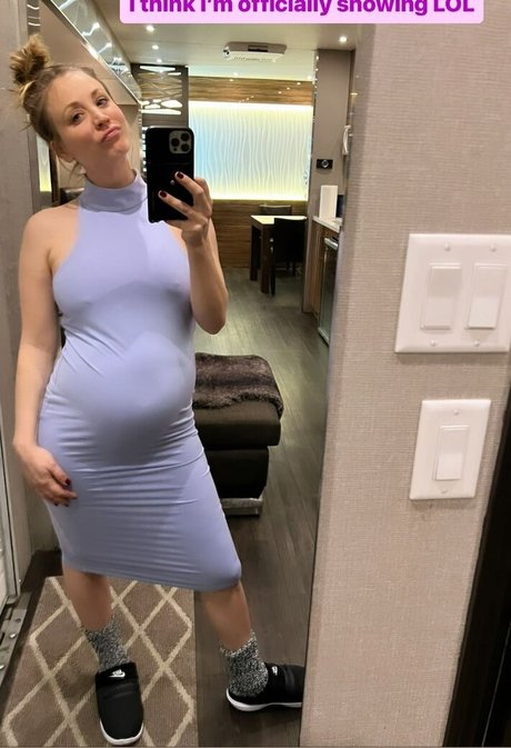 Kaley Cuoco best pornstar gallery