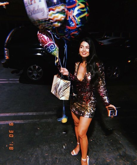 CarolineKwan star nude gallery