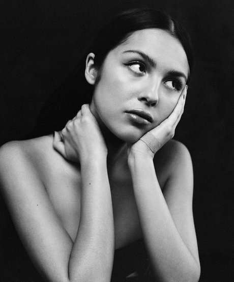 curvy lingerie onlyfans sex photos