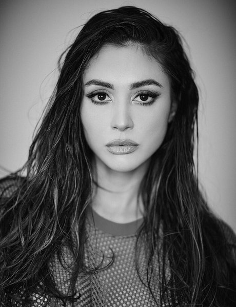 Lindsey Morgan pornstar adult pictures