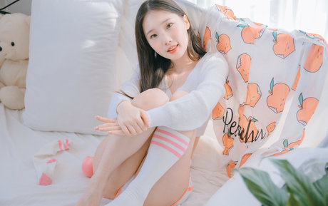 Pureding high quality pornstar photo