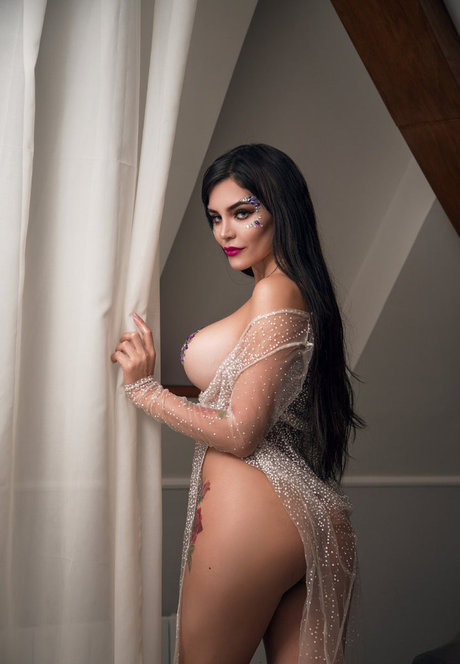 striptease onlyfans pornographic photos