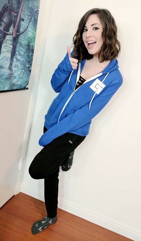 MelonieMac hd pornstar archive