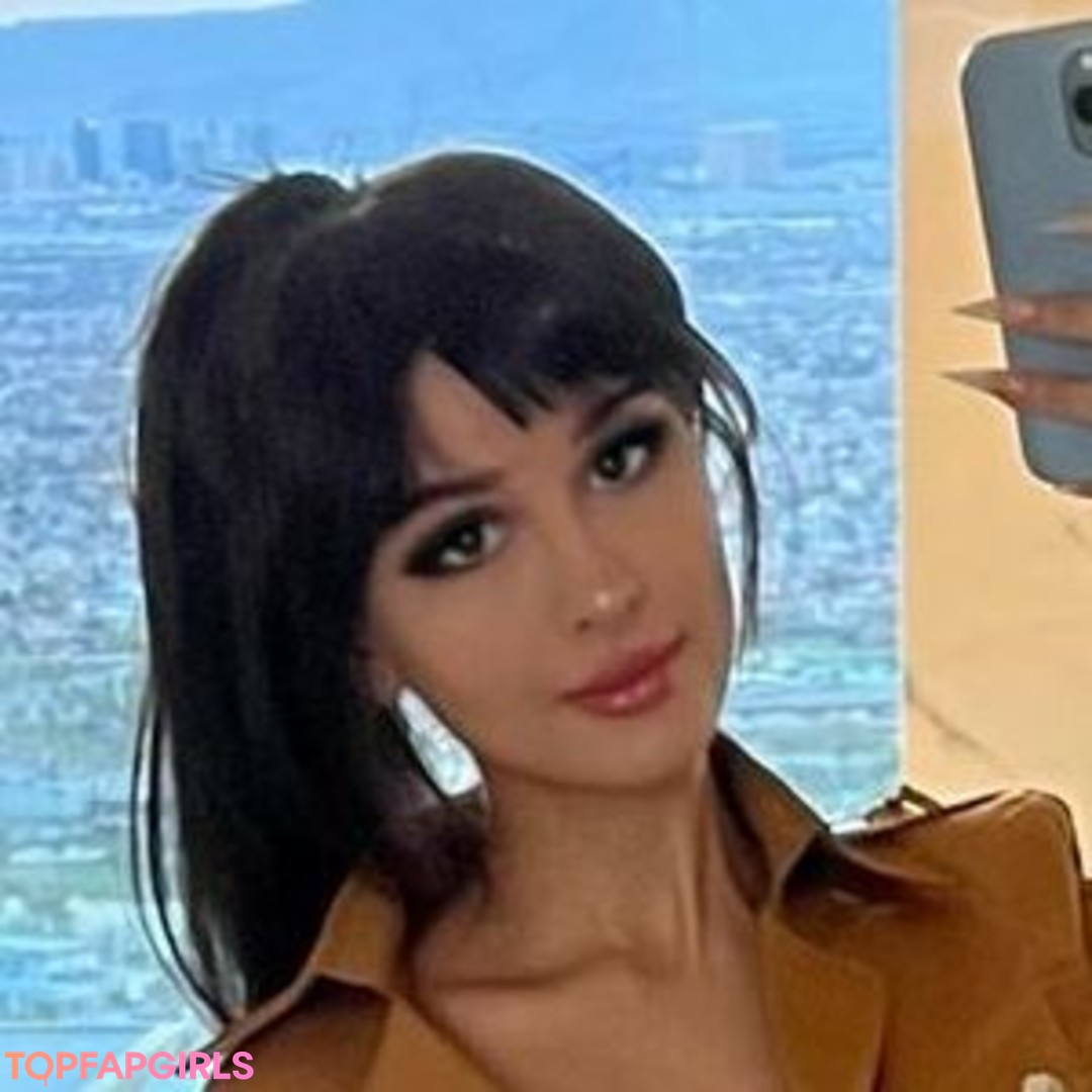 Sssniperwolf erotic model img