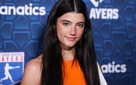 teen natural tits onlyfans sexy xxx pics