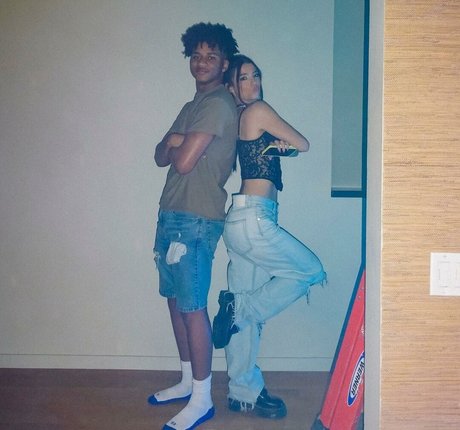 blonde cumshot onlyfans hot xxx pic