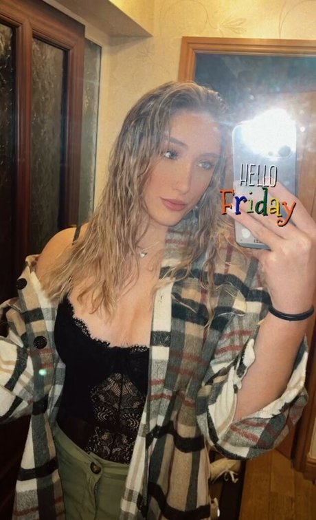 ass spread onlyfans free naked images