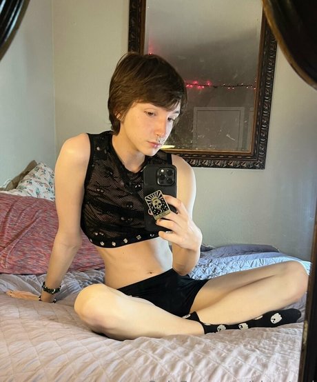 Bisectual star hot galleries