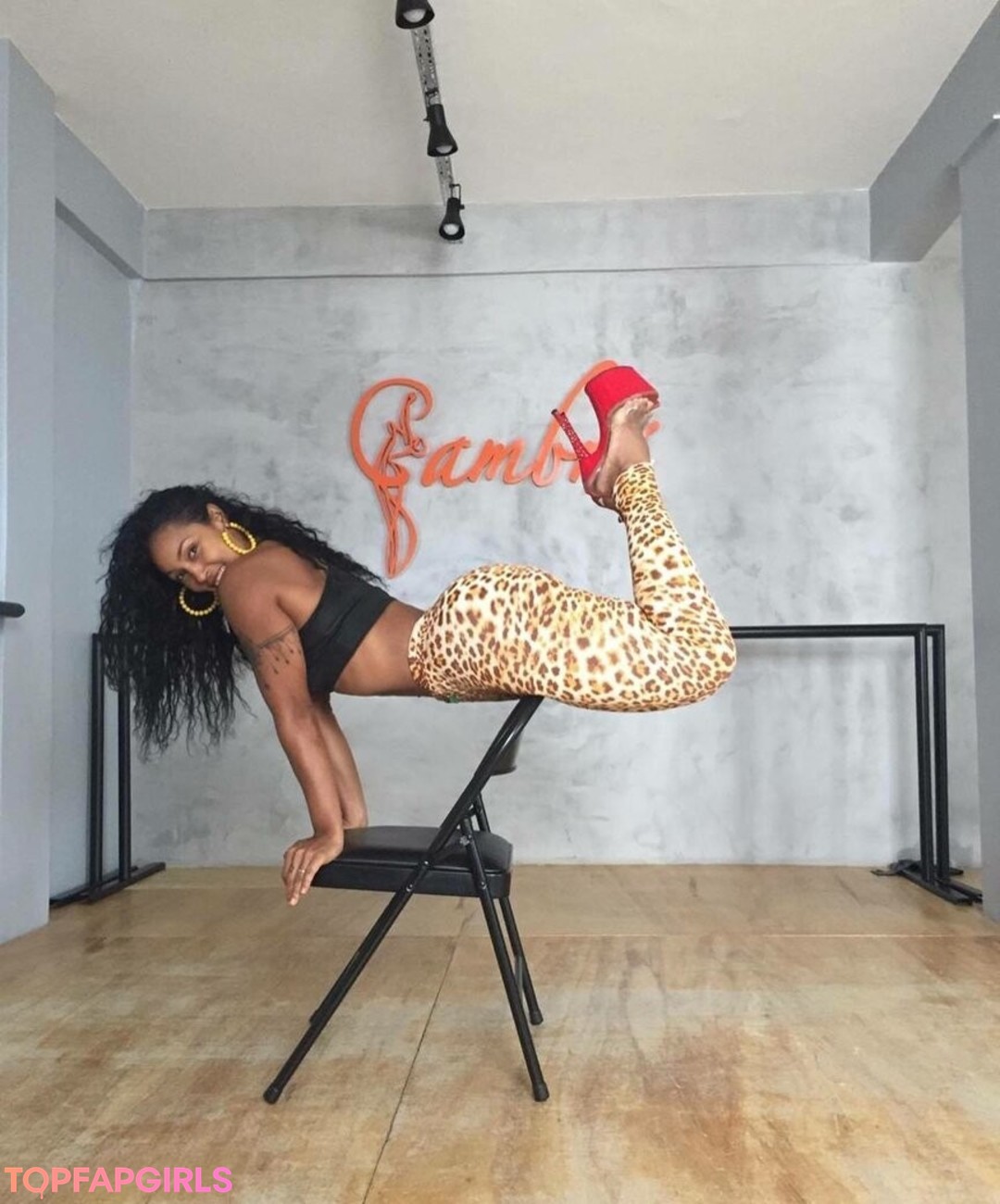 muscular onlyfans free naked galleries