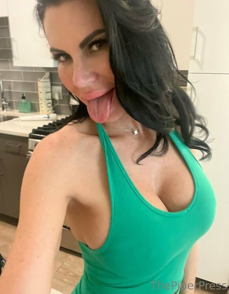 small dick shemale onlyfans free xxx picture