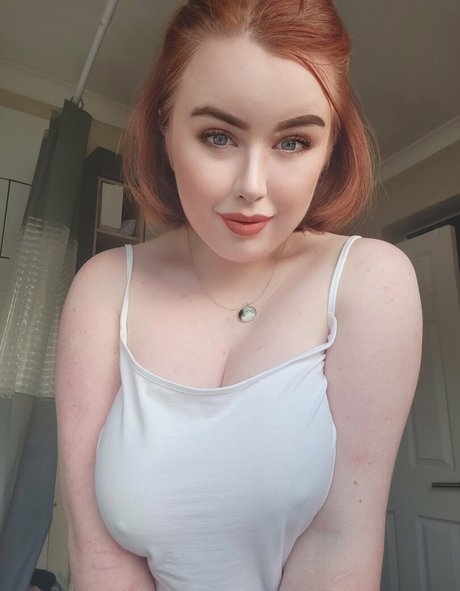 skinny shemale onlyfans art naked picture