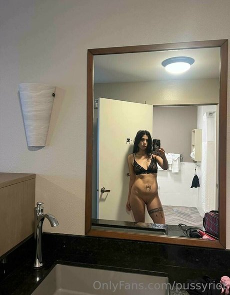 pregnant onlyfans sex img