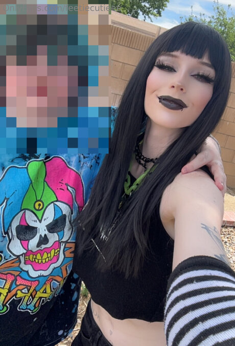 feetiecutieee high quality model pic