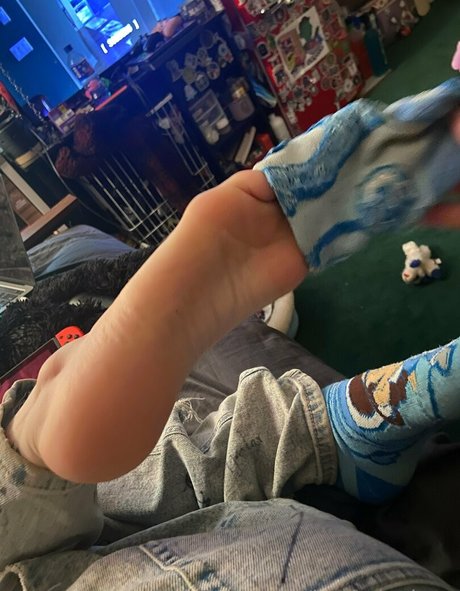 feetiecutieee porn actress pics