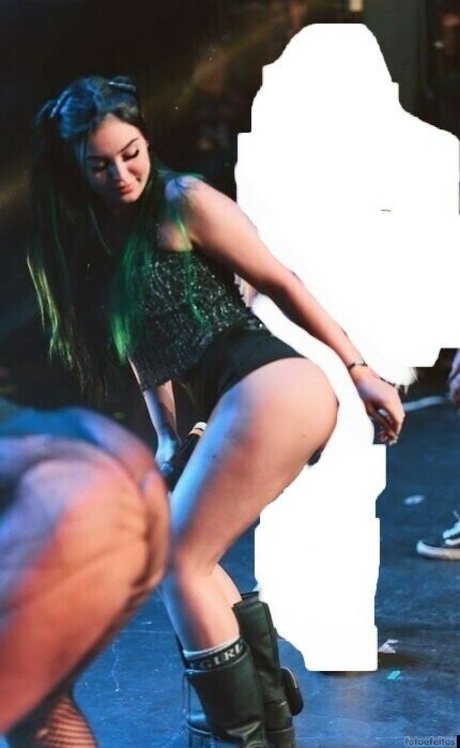 MC Bella Angel high quality model photo