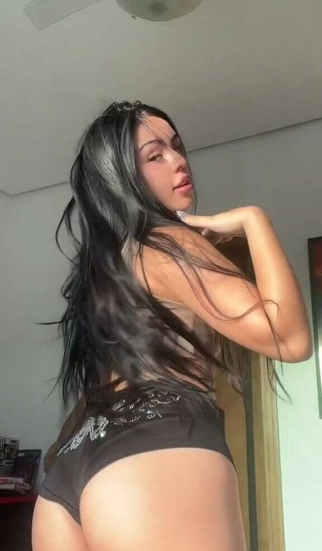 MC Bella Angel perfect model images