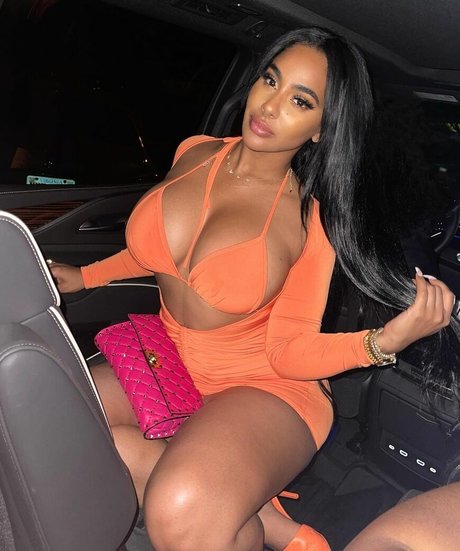 Ayisha Diaz model top galleries