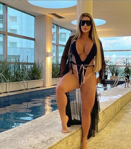 Denise Rocha high quality model picture