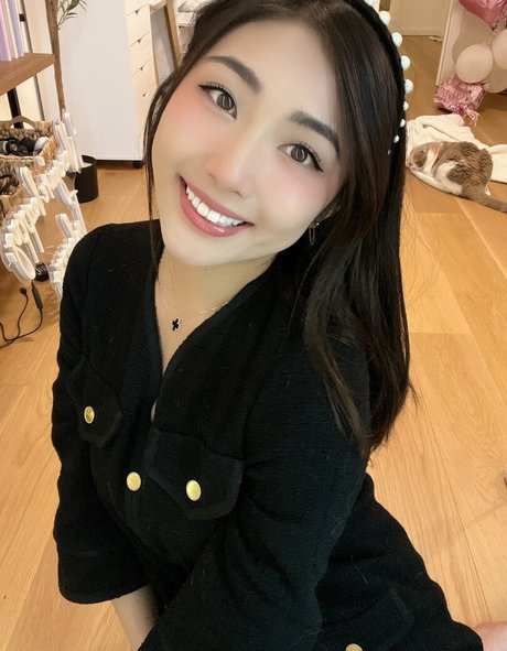 asian sister onlyfans exclusive gallery