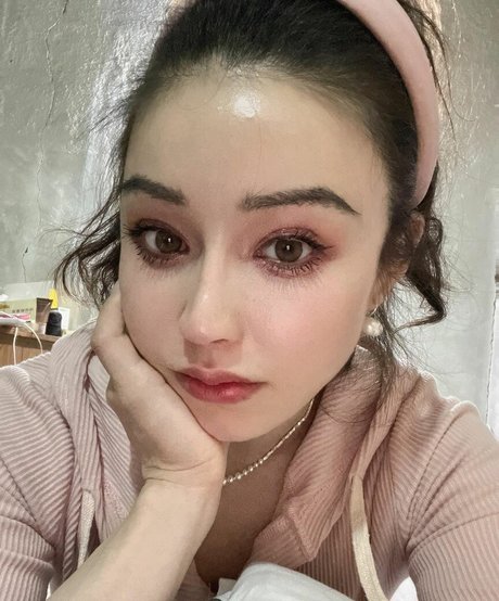 makeup artist onlyfans sex image