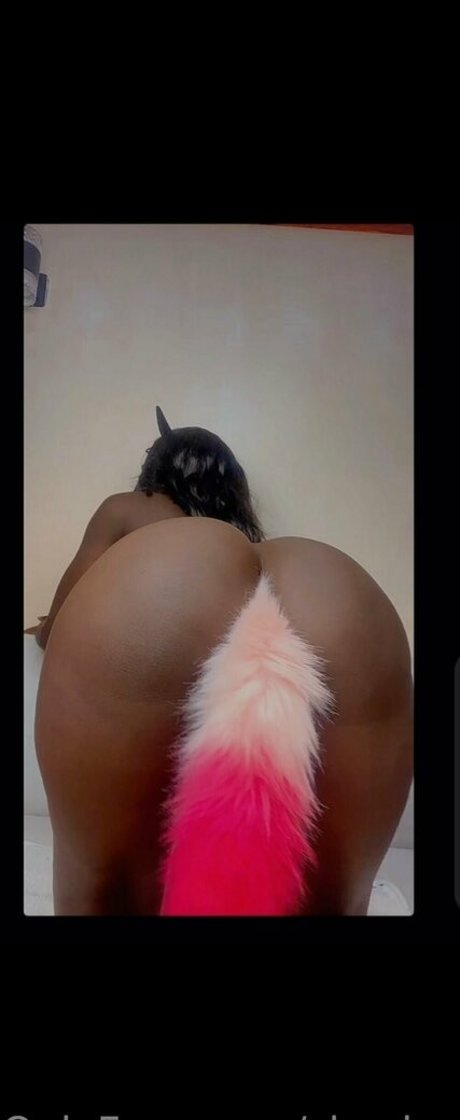 she is art0 pornstar nice picture