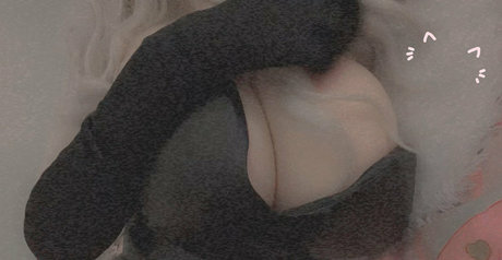 kltt3y sex pornstar image