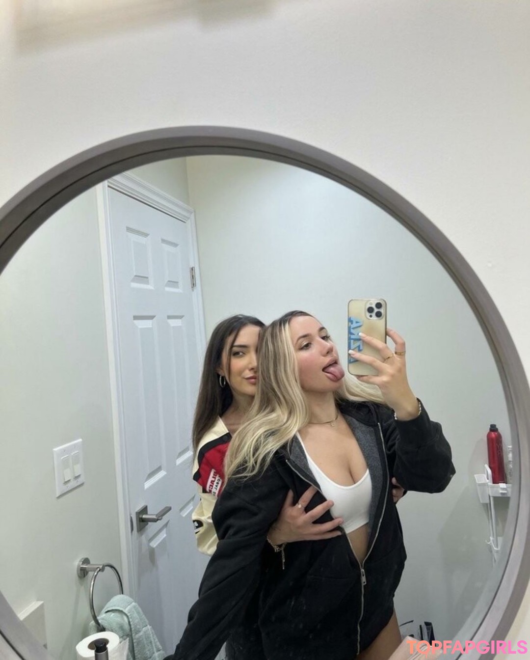 blonde young onlyfans hot sexy img