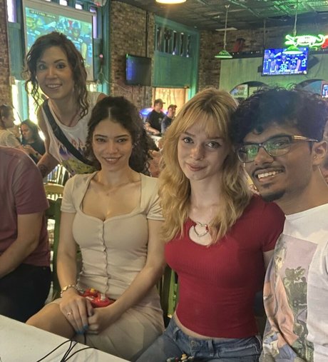 Brittany Venti pornstar pretty galleries