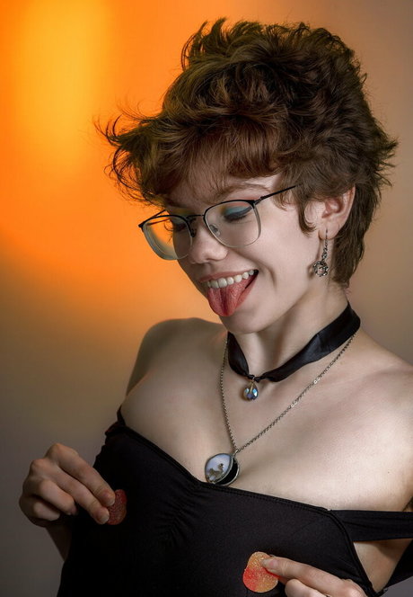 officialmorganrae star art img