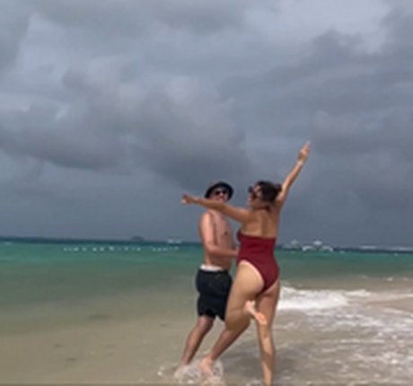 Anna Maria Damm art actress galleries