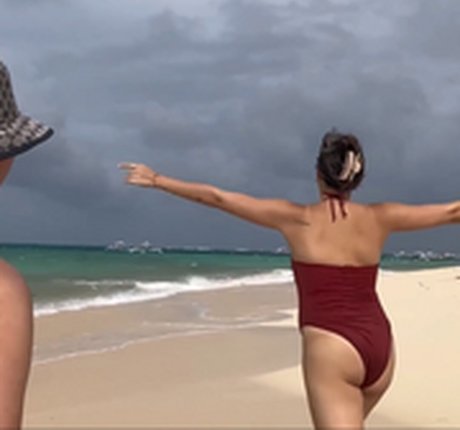 Anna Maria Damm star perfect galleries