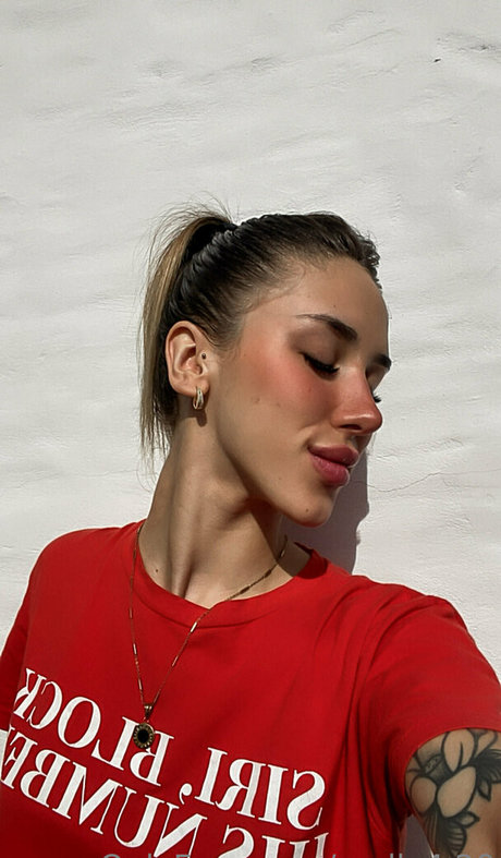 molly4 20 nude star images