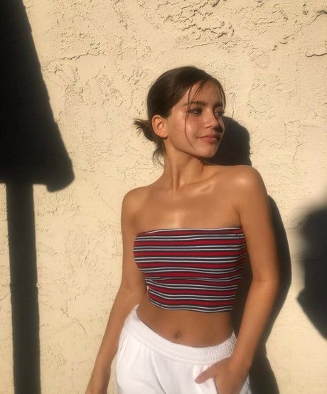 Isabela Merced model sexy pics