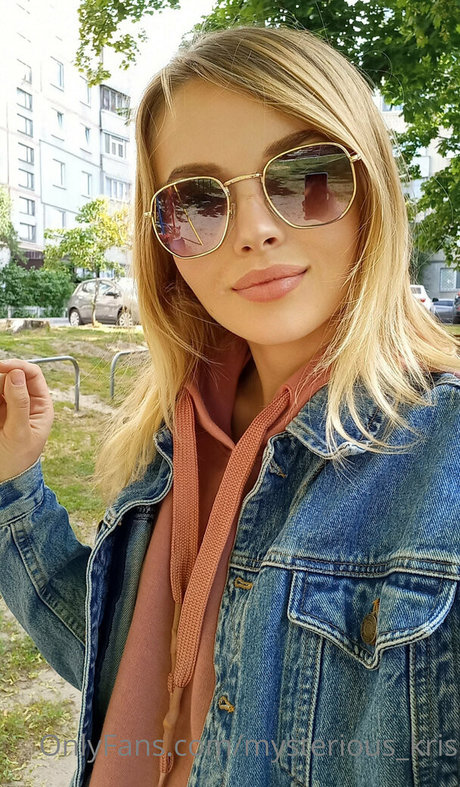 mysterious kris nudes actress galleries