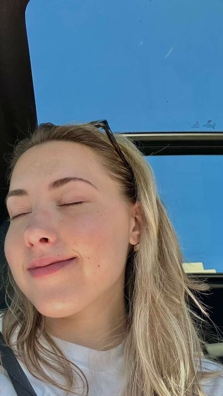 skinny wife onlyfans beautiful pic