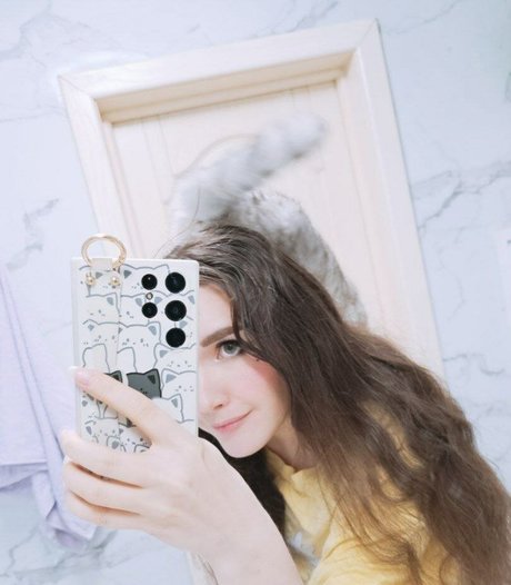 ASMR KittyKlaw hot star picture