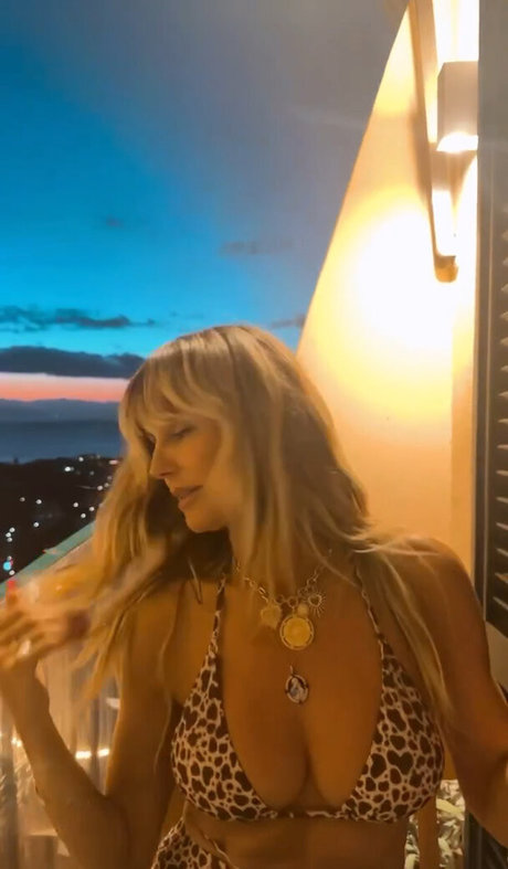 milf strip onlyfans hot nude pics