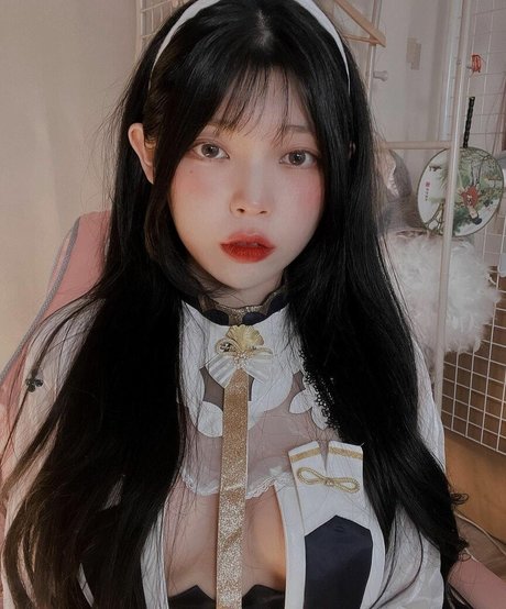 teen footjob onlyfans beautiful naked img