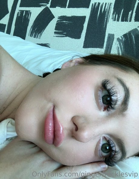 very skinny onlyfans free porn gallery