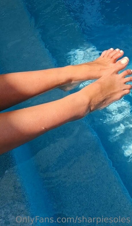 sharpiesoles model nude images