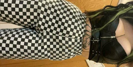 blonde cheerleader onlyfans pornographic image