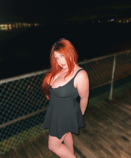 Autumn Spice star naked archive