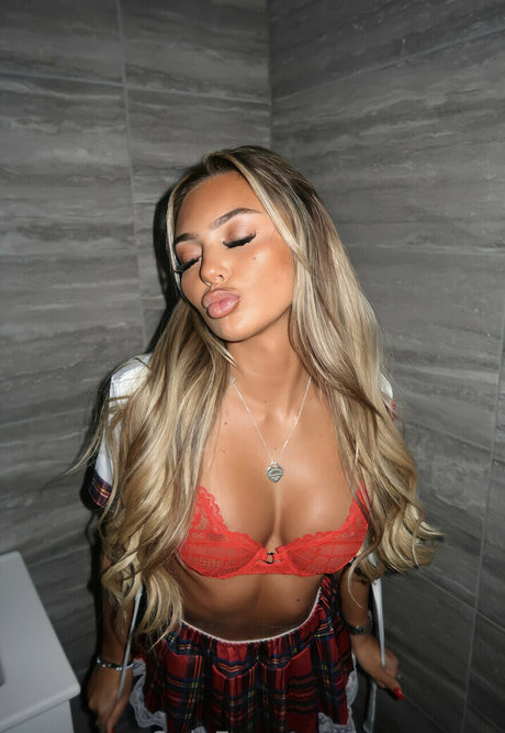 Maddie Grimaldi xxx pornstar archive